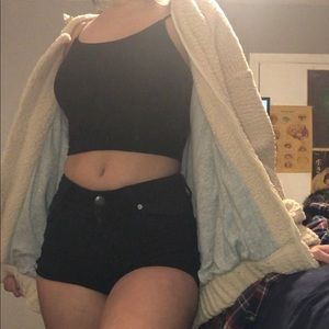 fashion nova top and AE shorts